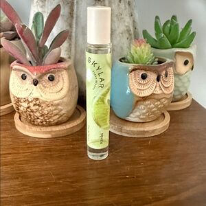 Skylar Yuzu Roll-On Perfume - Light Green